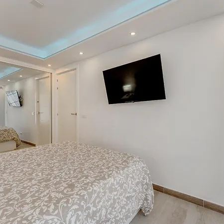 New Bungalow With Private Pool 卡亚俄萨尔瓦赫