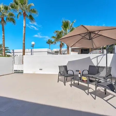 New Bungalow With Private Pool 公寓