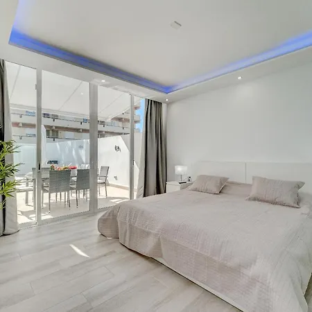 New Bungalow With Private Pool * Callao Salvaje